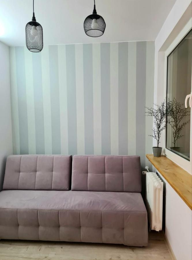 Apartament Walbrzych / Piaskowa Gora Buitenkant foto