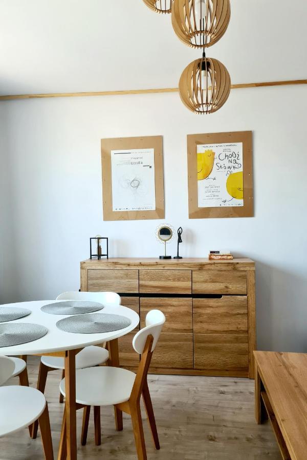 Apartament Walbrzych / Piaskowa Gora Buitenkant foto
