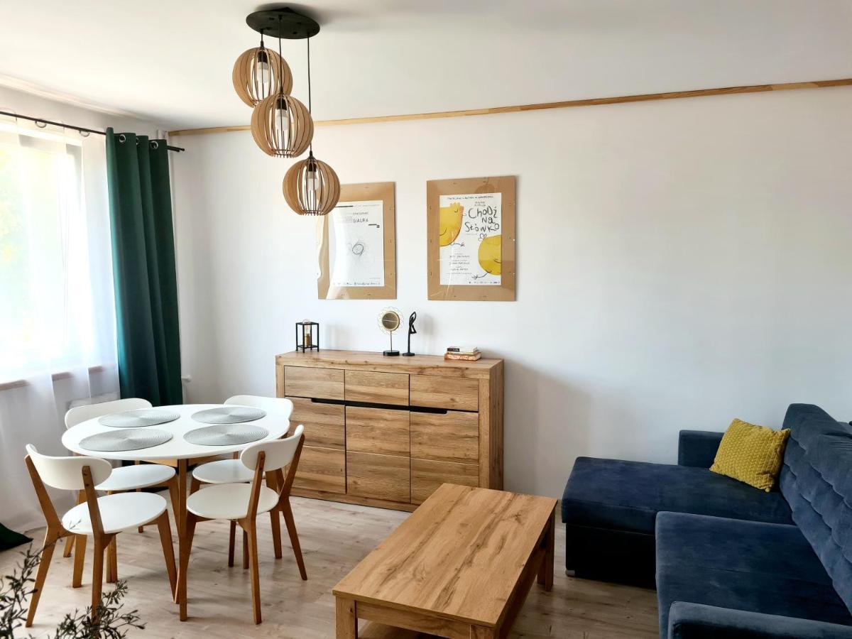 Apartament Walbrzych / Piaskowa Gora Buitenkant foto