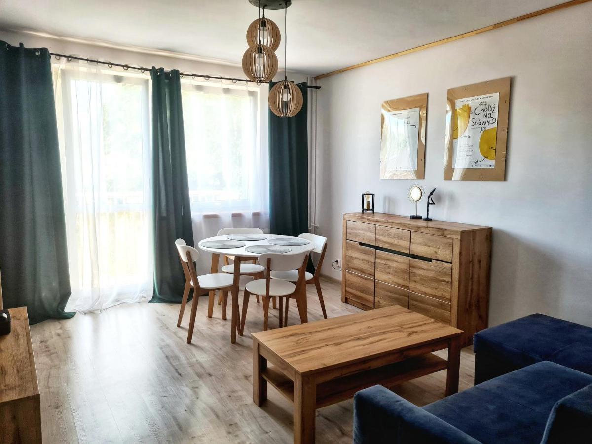 Apartament Walbrzych / Piaskowa Gora Buitenkant foto